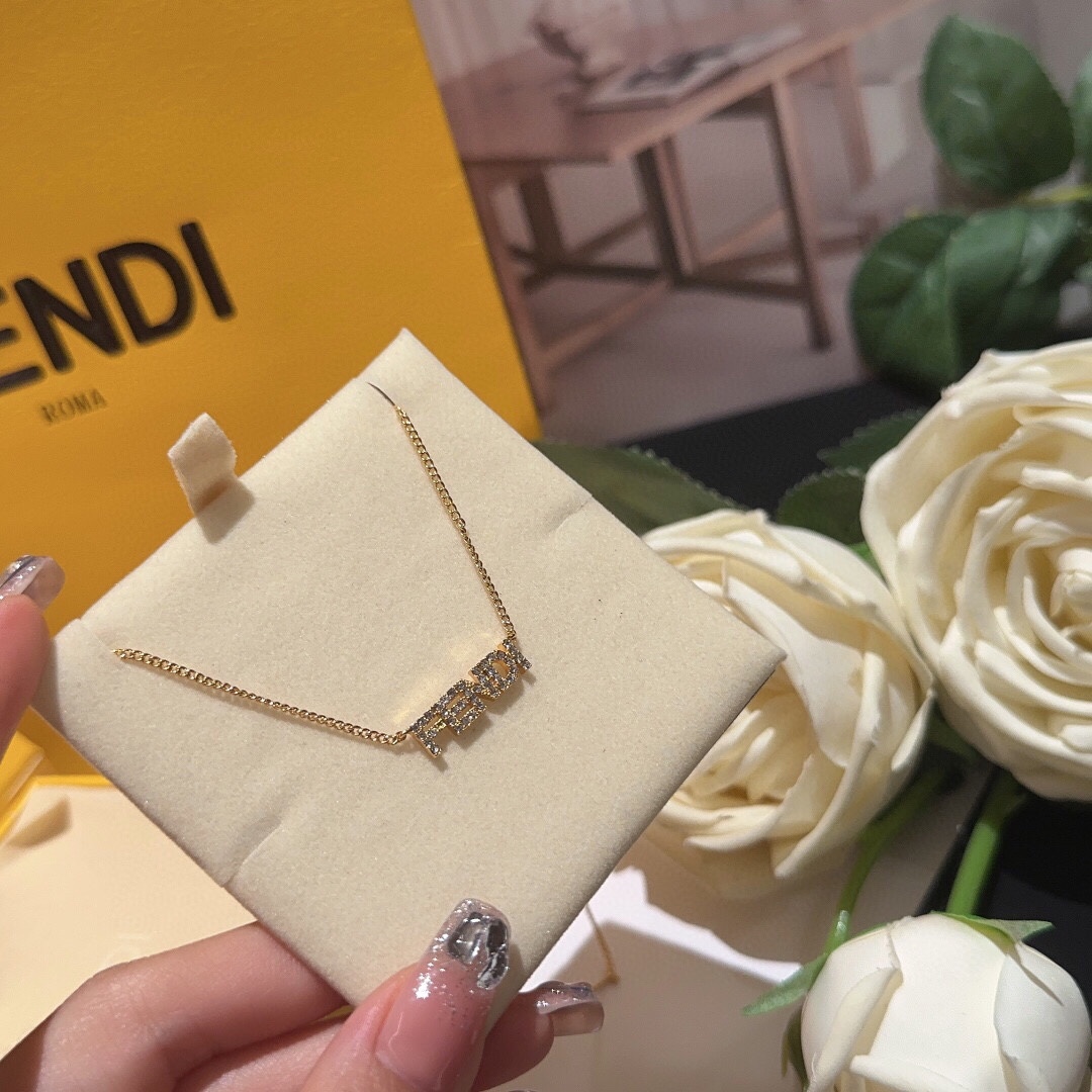 FWXL63 | FENDI Necklaces(P45)