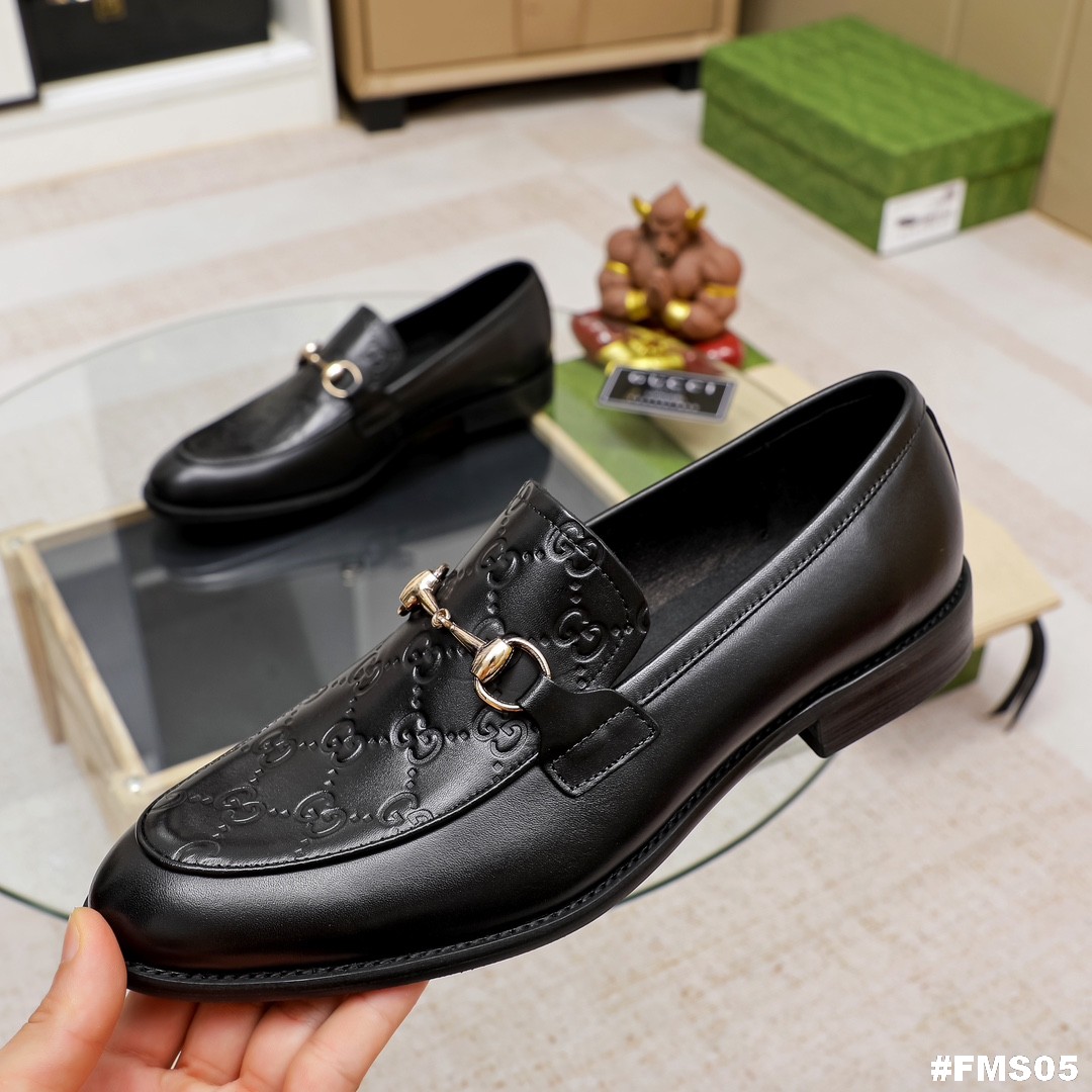 FMS05 | GUCCI Men's Shoes (P230)