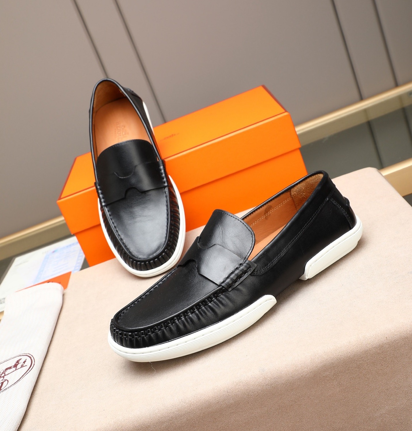 FMS19 | Hermès Men's Shoes (P270)
